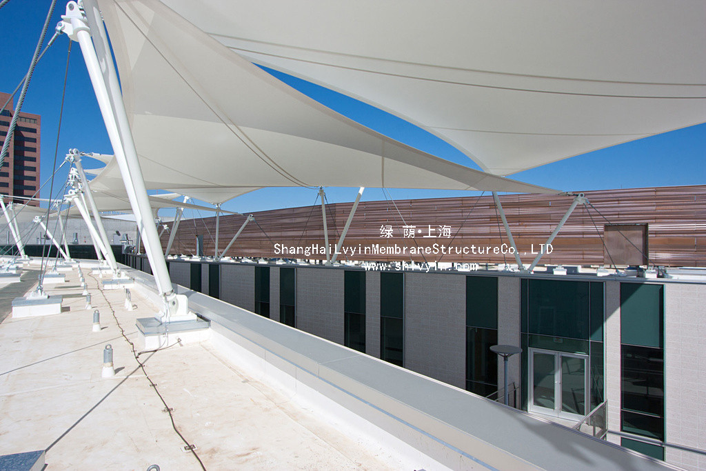 大連國際會議中心鋼結(jié)構(gòu)工程相應(yīng)解決對策(四 )